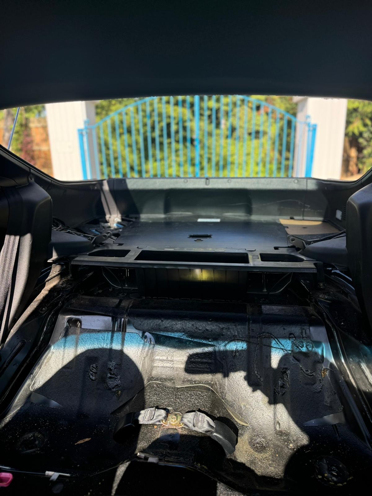 Rear Seat Delete Image